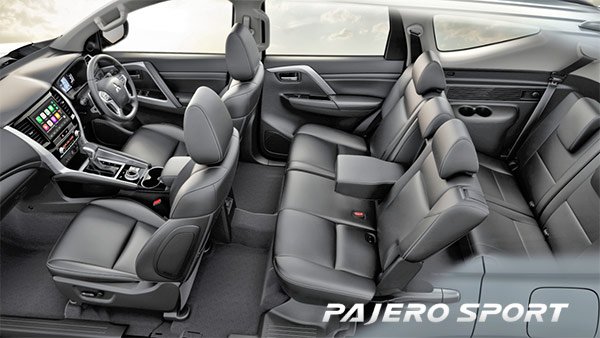 interior pajero dakar 2024